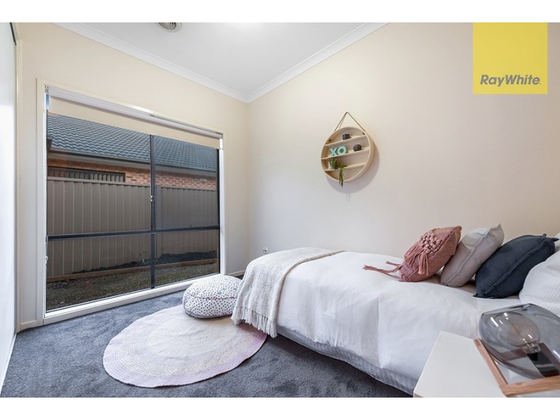 52 Balyang Way, Craigieburn VIC 3064