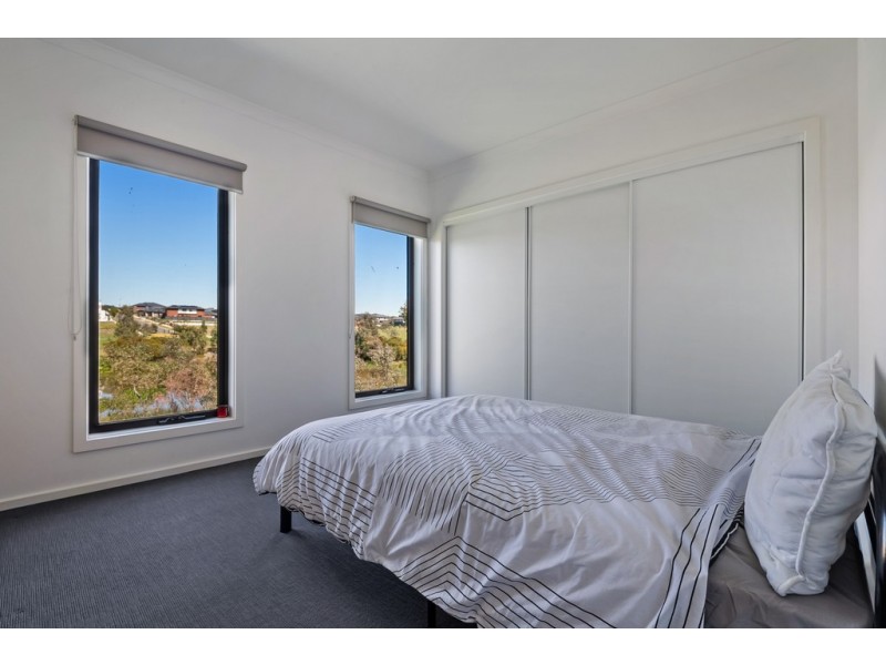 13/38 Mallard Circuit, Craigieburn VIC 3064