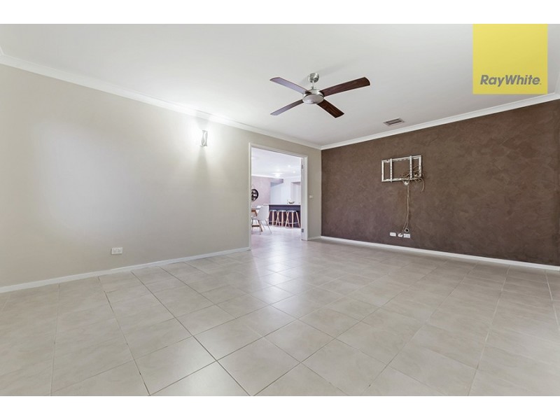 24 Paringa Avenue, South Morang VIC 3752