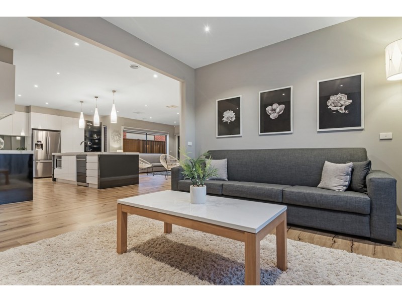 91 Creekbridge Street, Craigieburn VIC 3064