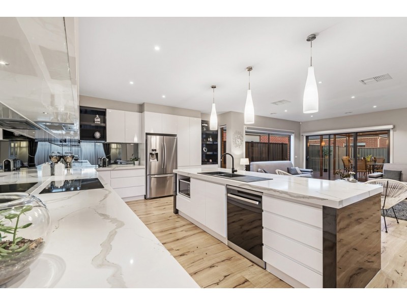 91 Creekbridge Street, Craigieburn VIC 3064