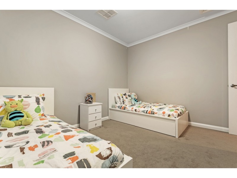 91 Creekbridge Street, Craigieburn VIC 3064