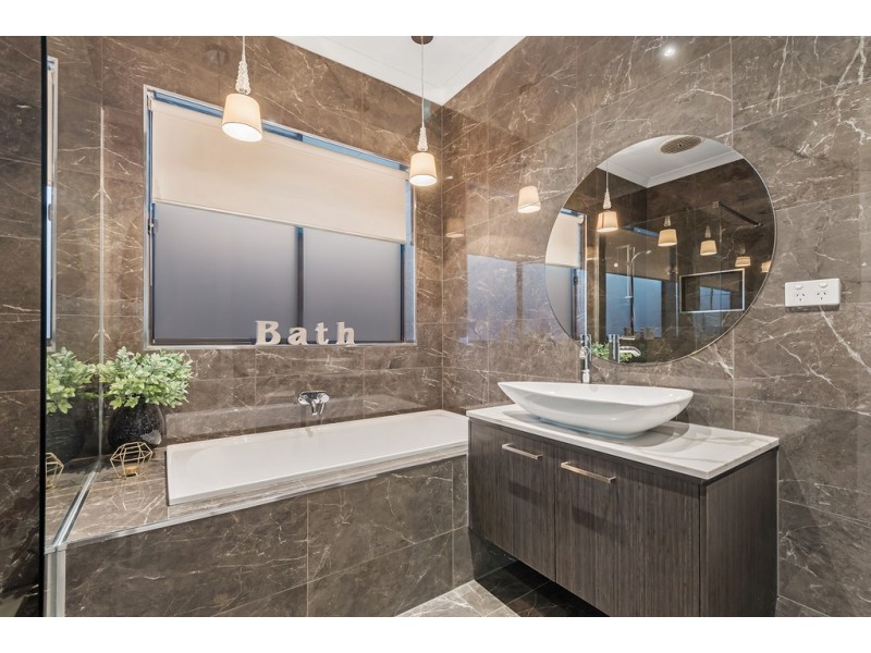 91 Creekbridge Street, Craigieburn VIC 3064