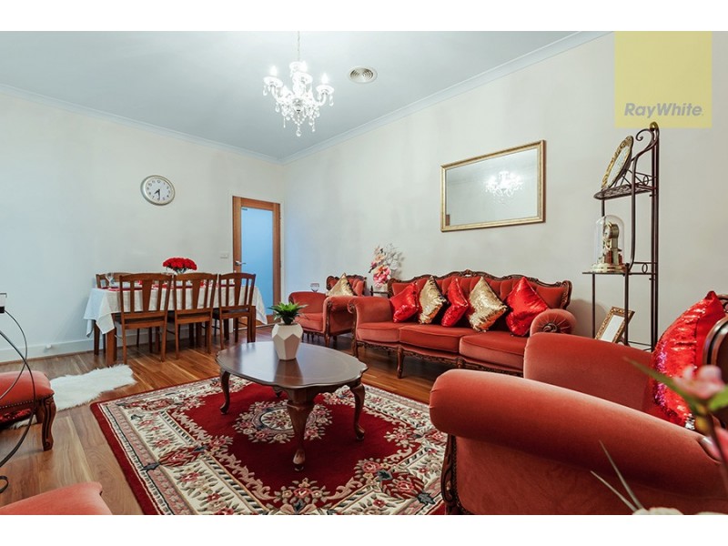 8 Woodgrove Street, Craigieburn VIC 3064