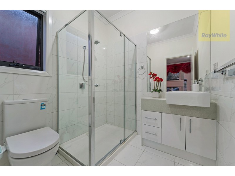 8 Woodgrove Street, Craigieburn VIC 3064