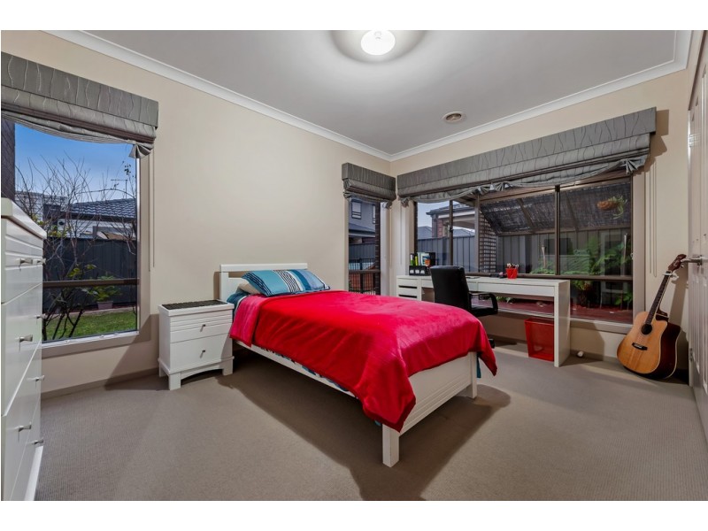 36 Serenity Way, Craigieburn VIC 3064