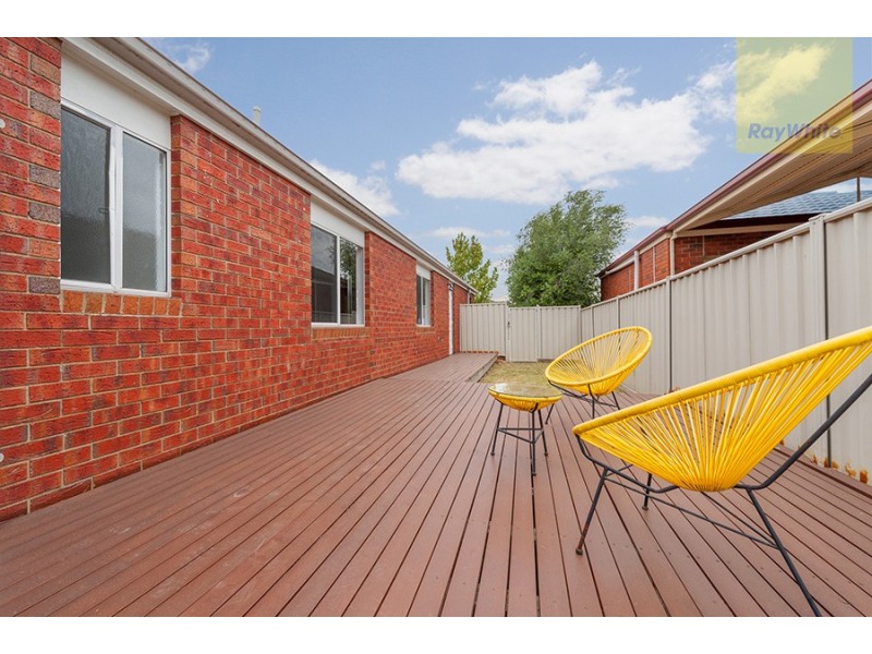 17 Mission Hills Way, Craigieburn VIC 3064