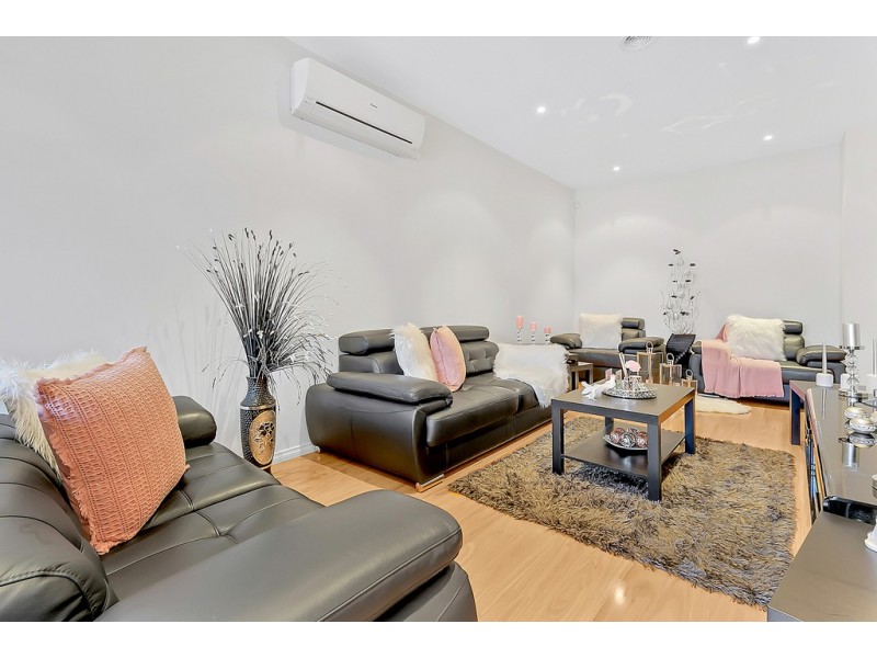 108 Newbury Boulevard, Craigieburn VIC 3064