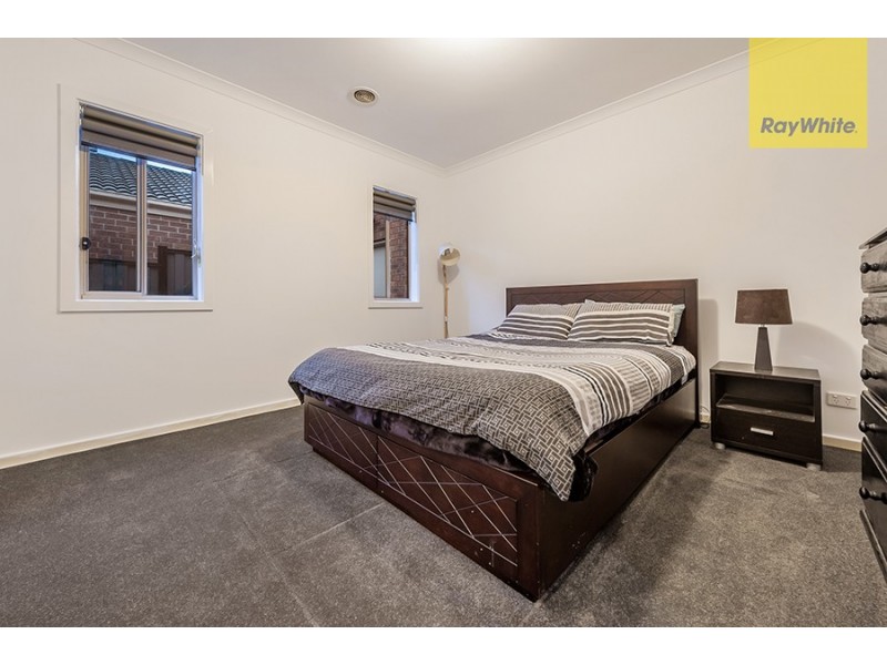 33 Beechworth Avenue, Greenvale VIC 3059