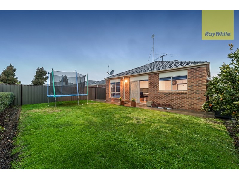 33 Beechworth Avenue, Greenvale VIC 3059