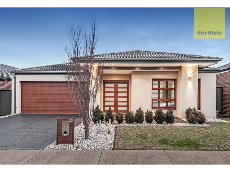 32 Viewside Crescent, Craigieburn VIC 3064