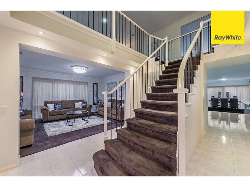 1 Angus Court, Roxburgh Park VIC 3064