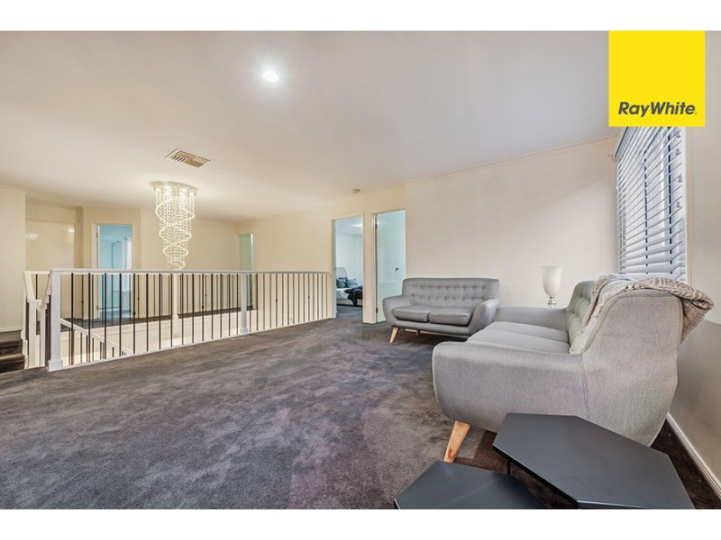 1 Angus Court, Roxburgh Park VIC 3064