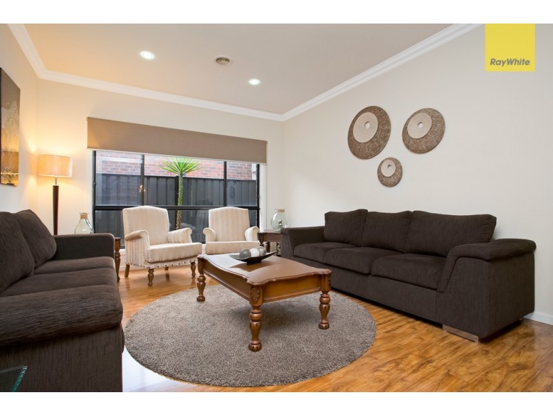 8 Densham Way, Craigieburn VIC 3064