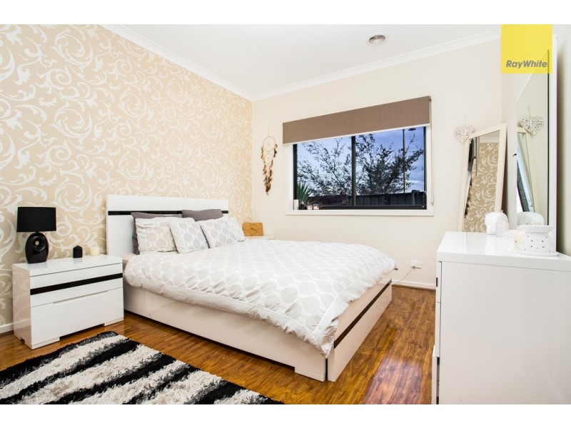 8 Densham Way, Craigieburn VIC 3064