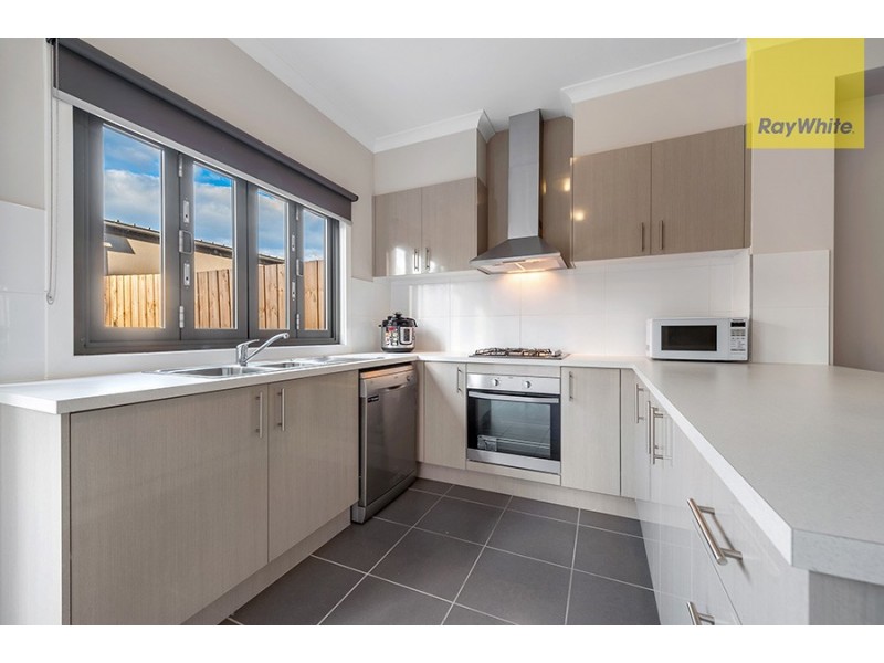 54/2-24 Hyde Park Avenue, Craigieburn VIC 3064