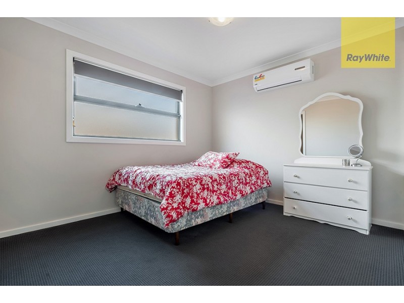 54/2-24 Hyde Park Avenue, Craigieburn VIC 3064