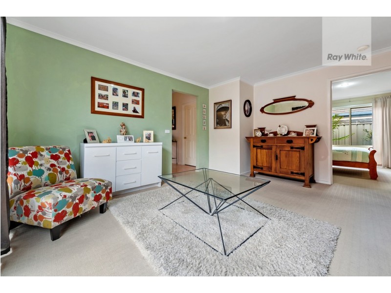 39 Lakes Drive, Craigieburn VIC 3064