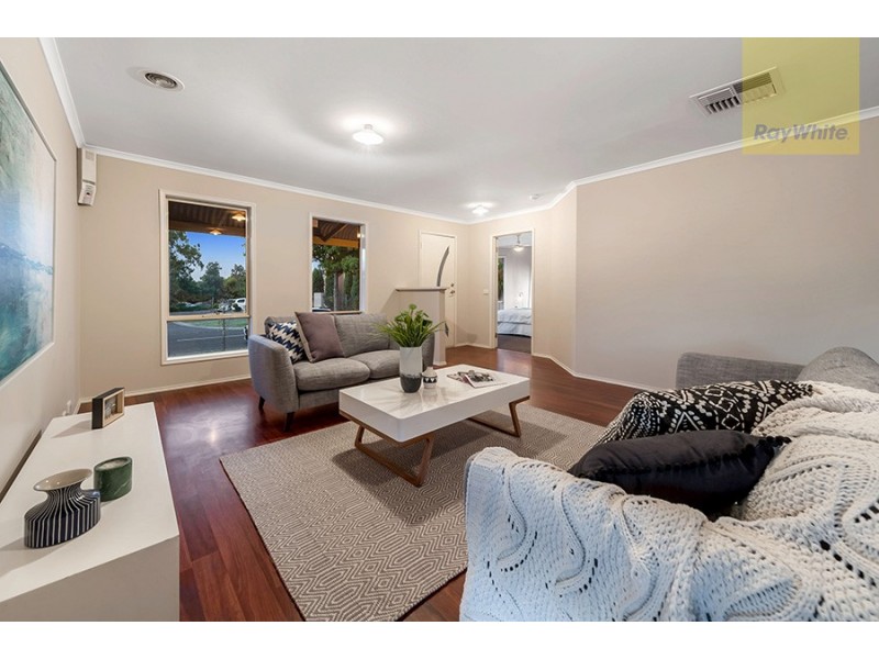 61 Creekwood Drive, Craigieburn VIC 3064