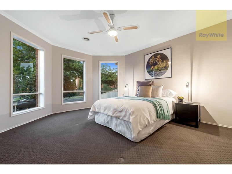 61 Creekwood Drive, Craigieburn VIC 3064