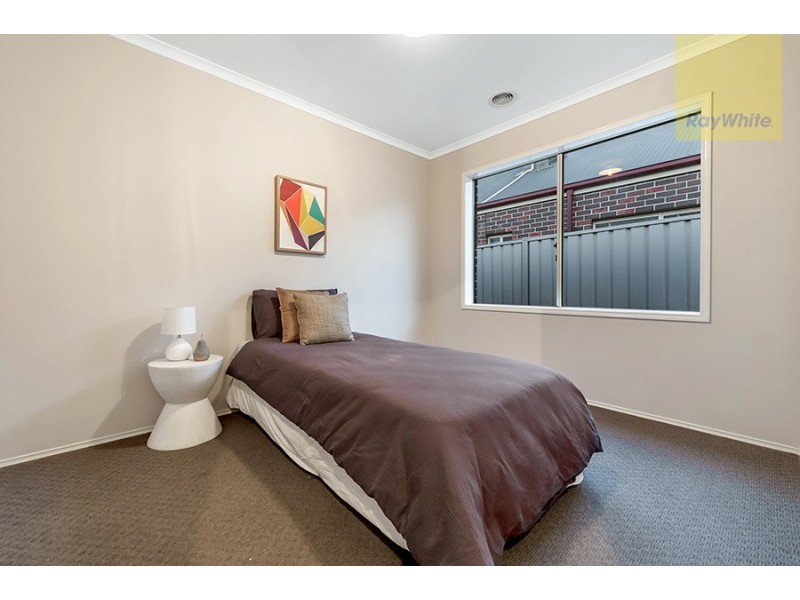 61 Creekwood Drive, Craigieburn VIC 3064