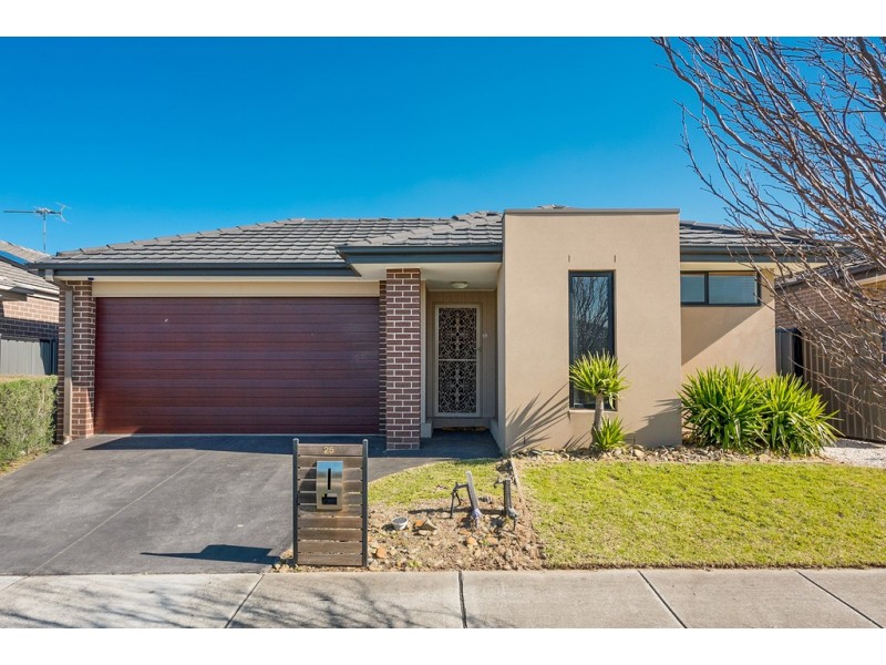 25 Brickwood Circuit, Craigieburn VIC 3064