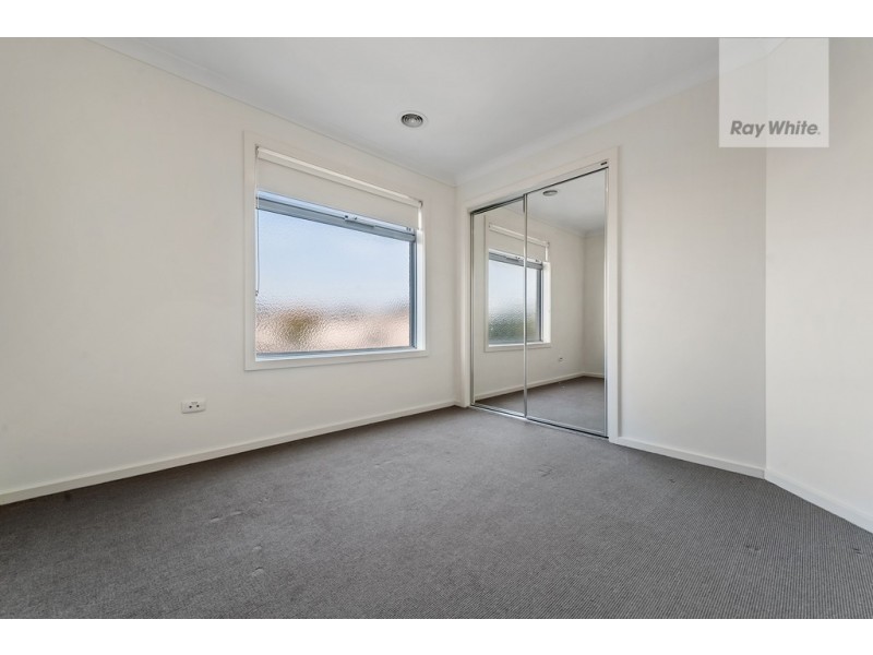 16/8 Moresby Court, Craigieburn VIC 3064
