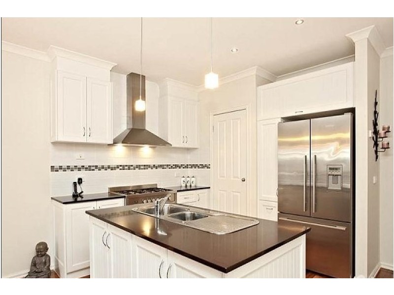 22 Ebony Circuit, Craigieburn VIC 3064
