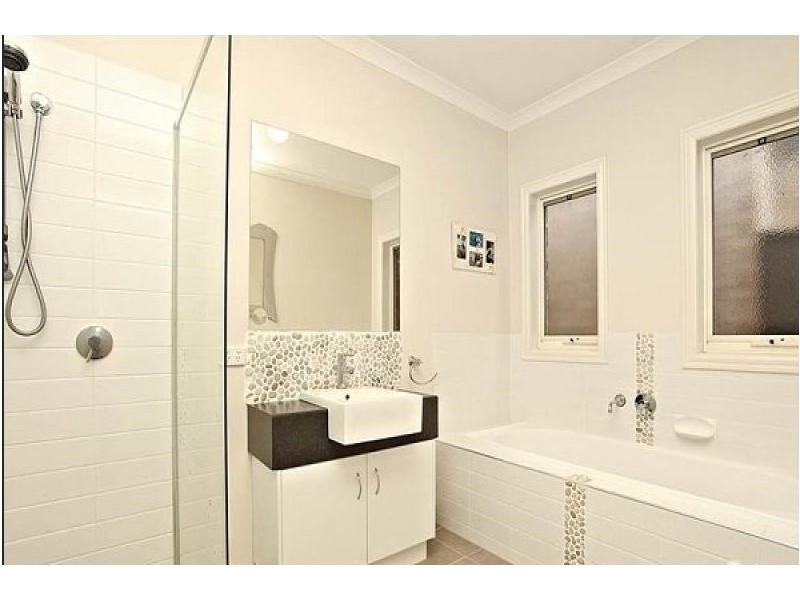 22 Ebony Circuit, Craigieburn VIC 3064