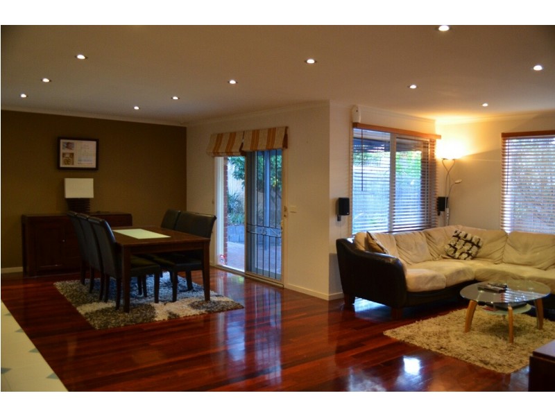 5 Solander Court, Roxburgh Park VIC 3064