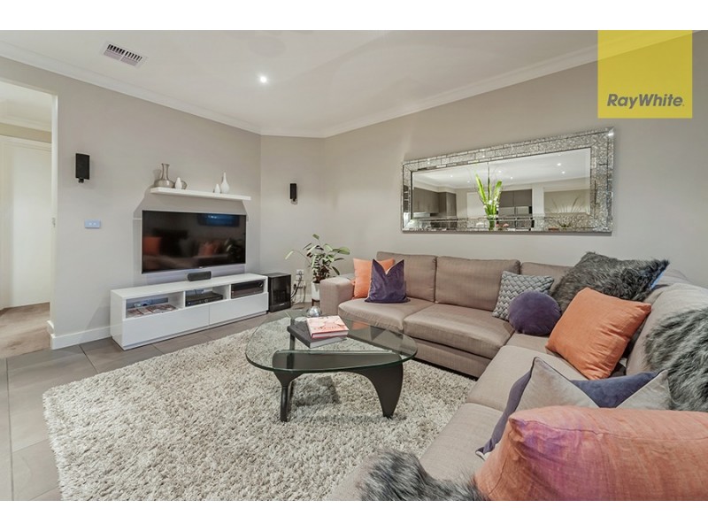 5 Blackbird Terrace, Craigieburn VIC 3064