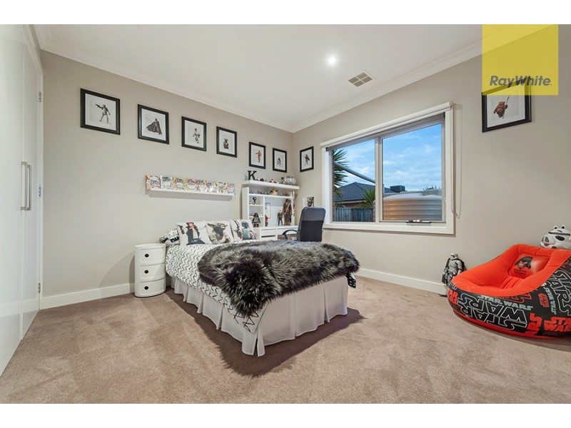 5 Blackbird Terrace, Craigieburn VIC 3064