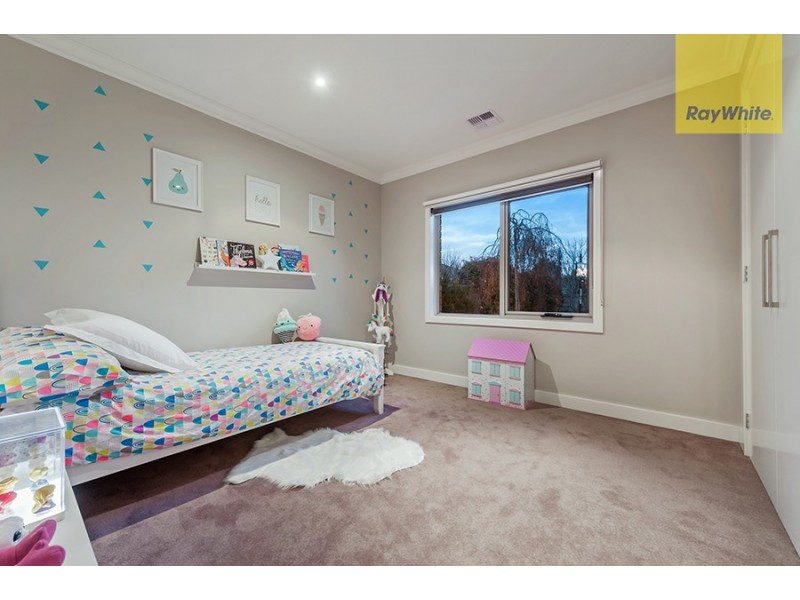 5 Blackbird Terrace, Craigieburn VIC 3064