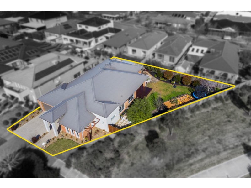 5 Blackbird Terrace, Craigieburn VIC 3064