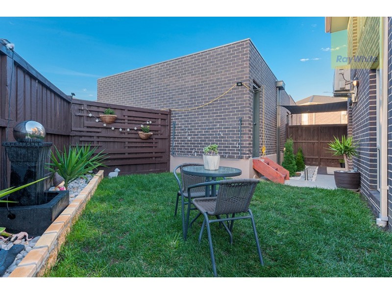 180 Grand Boulevard, Craigieburn VIC 3064
