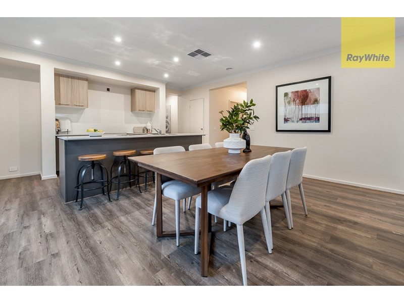 12 Pioneer Street, Craigieburn VIC 3064