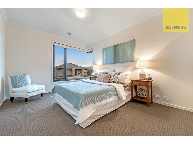 12 Pioneer Street, Craigieburn VIC 3064