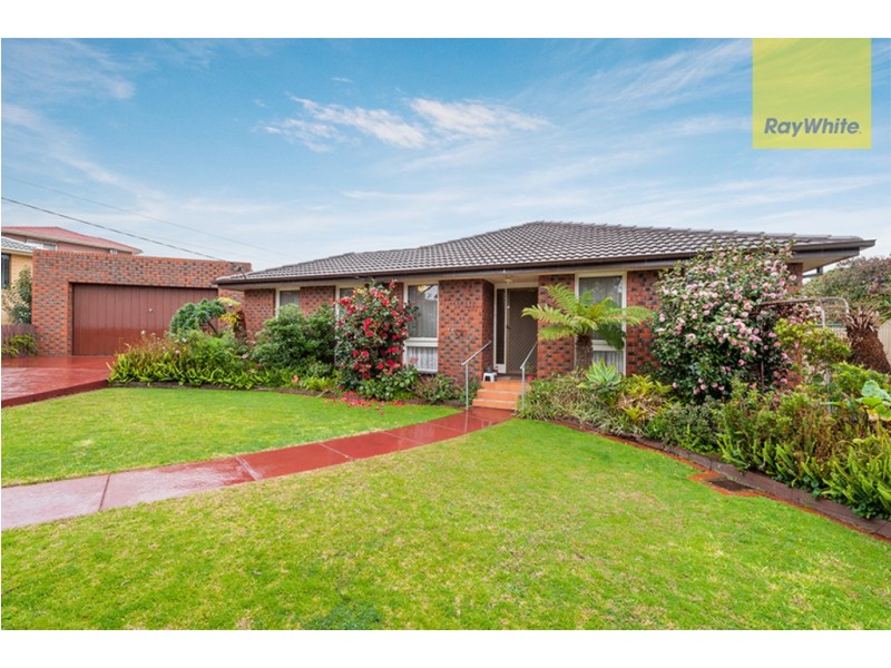 4 Bede Court, Gladstone Park VIC 3043