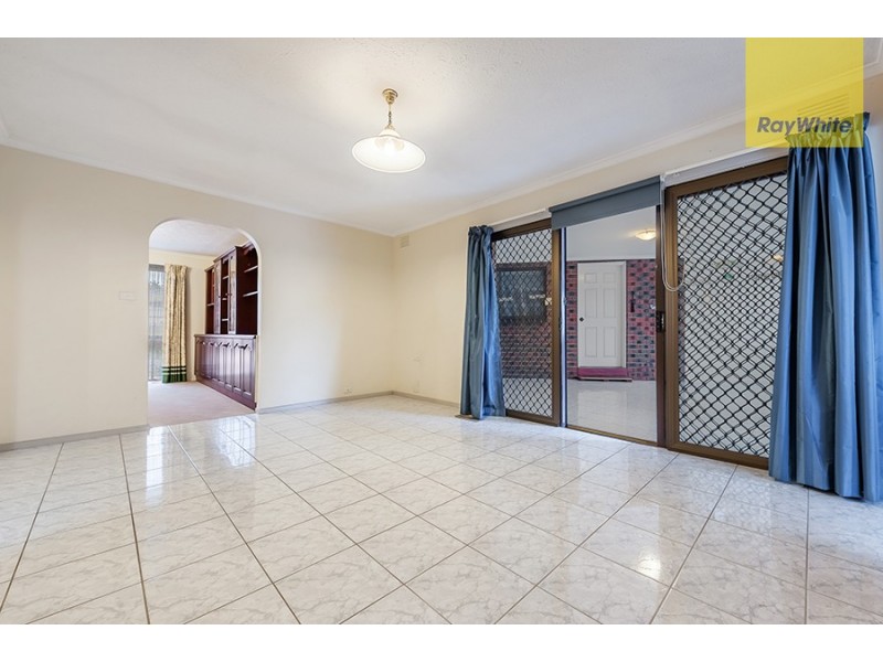 4 Bede Court, Gladstone Park VIC 3043