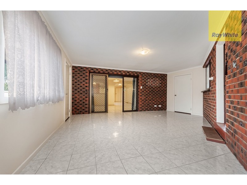 4 Bede Court, Gladstone Park VIC 3043