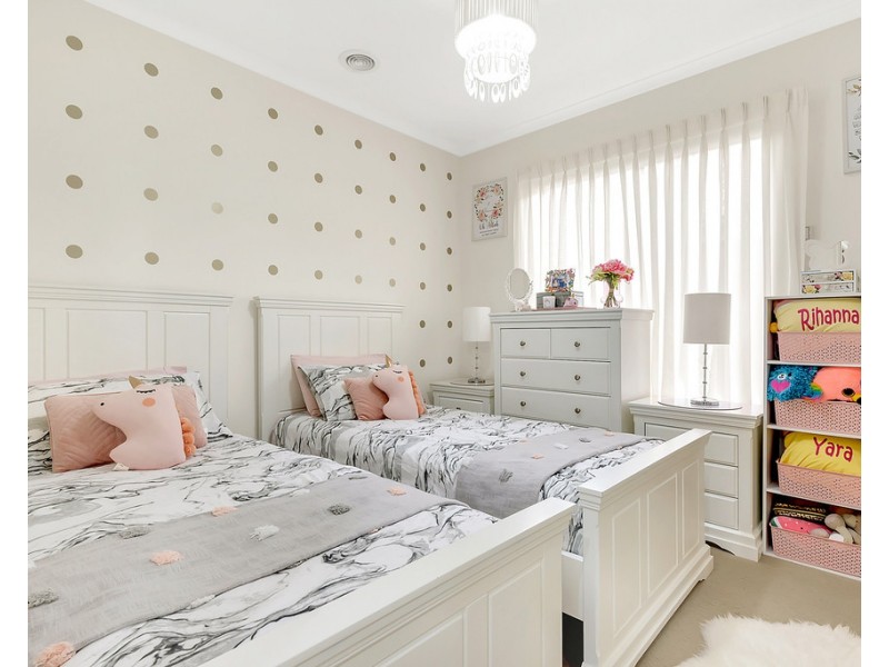 65 Thoresby Circuit, Craigieburn VIC 3064