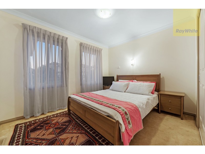 11 Thomas Street, Roxburgh Park VIC 3064