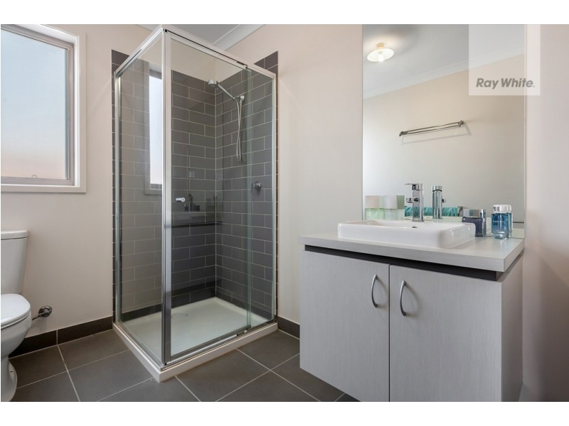 1 Selkirk Way, Mickleham VIC 3064