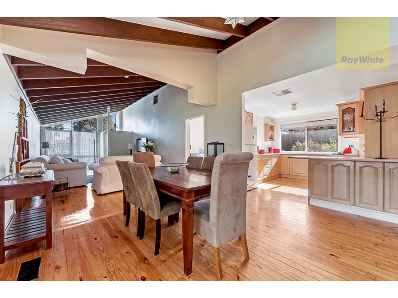 16 Metropolitan Avenue, Craigieburn VIC 3064