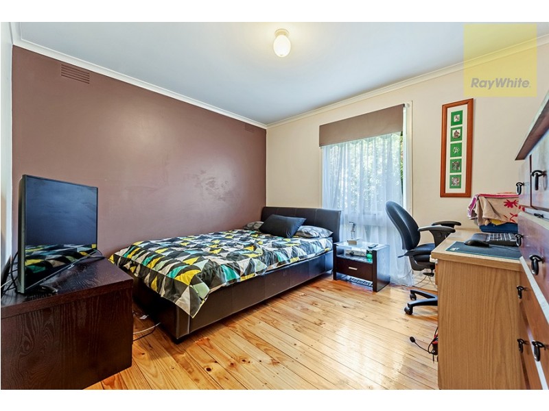 16 Metropolitan Avenue, Craigieburn VIC 3064