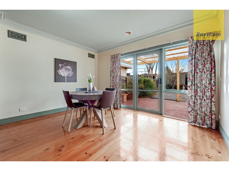 35 Rossiter Avenue, Roxburgh Park VIC 3064