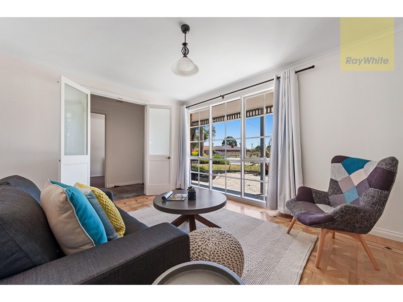 18 Cimberwood Drive, Craigieburn VIC 3064