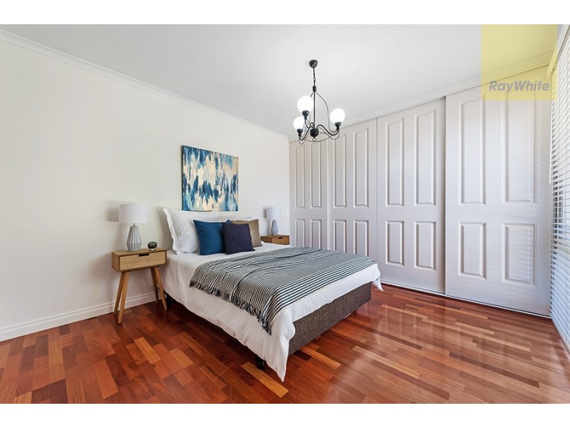 18 Cimberwood Drive, Craigieburn VIC 3064