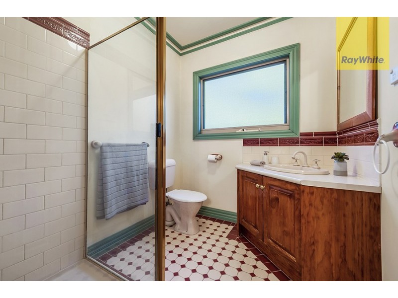 2 Simmonds Place, Roxburgh Park VIC 3064