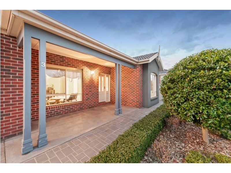 3 St Cloud Green, Craigieburn VIC 3064